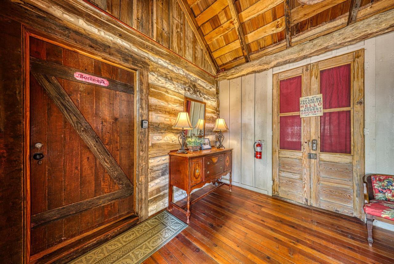 Historic Rocky Hill Apartment Fredericksburg Luaran gambar